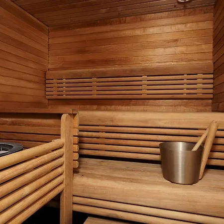 Aurora By Lapland Host